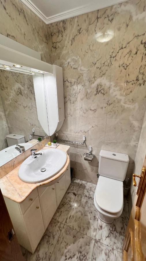 Apartamentos San Martin Ourense Centro 2 Eksteriør billede